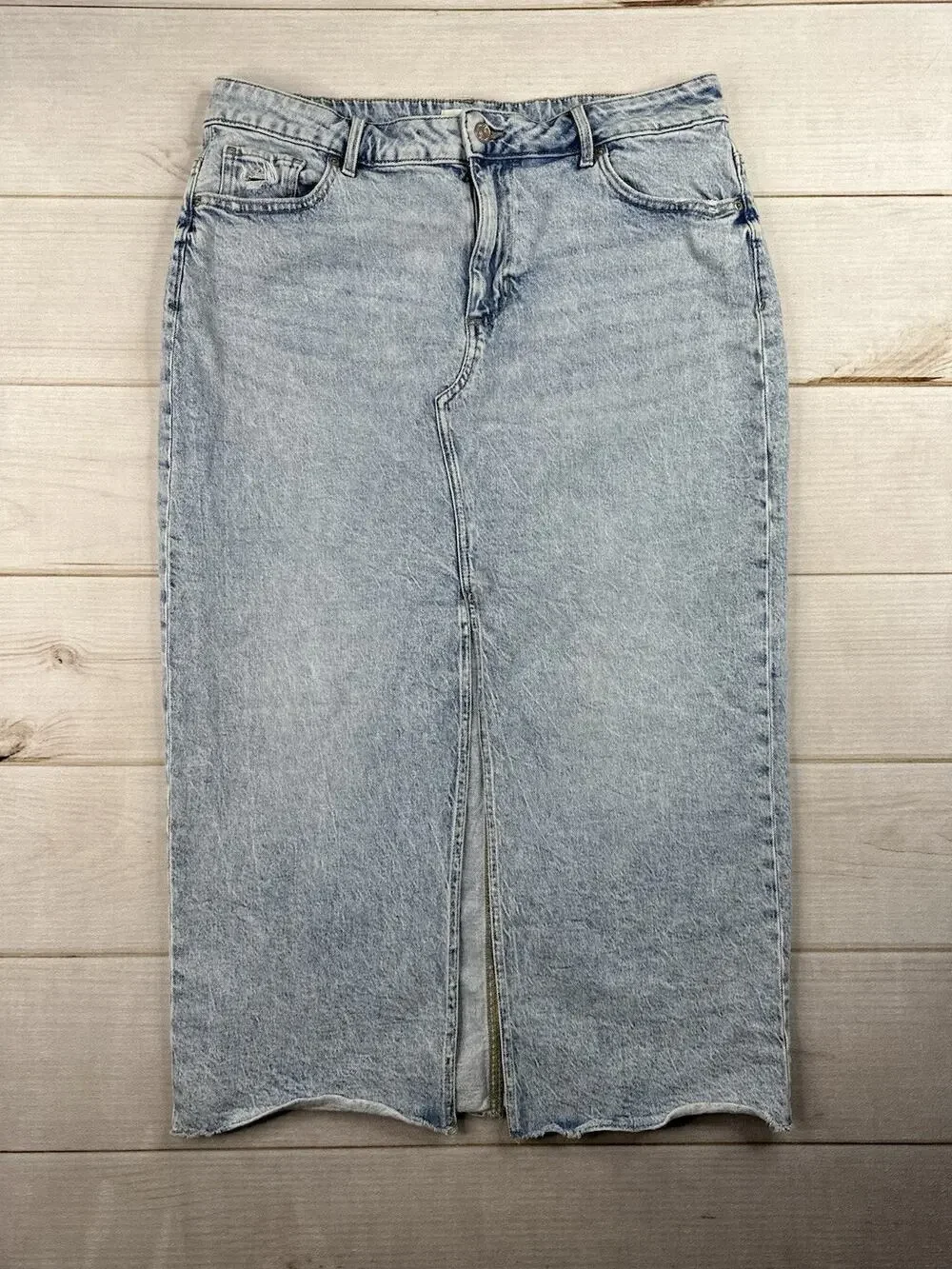 Maurices M Jeans Skirt Womens 16 Acid Wash Slit in Front Stretch Denim Midi Y2K